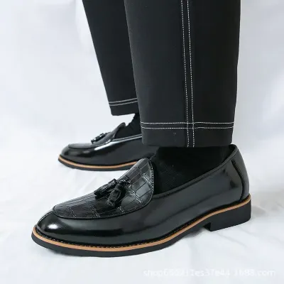 BROGUE TASSEL KOREAN CASUAL LEATHER SHOES